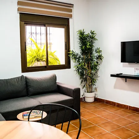 Village Aparthotel
