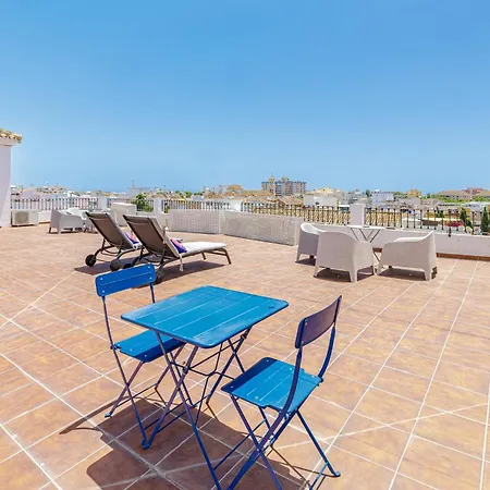 Village Aparthotel 3*