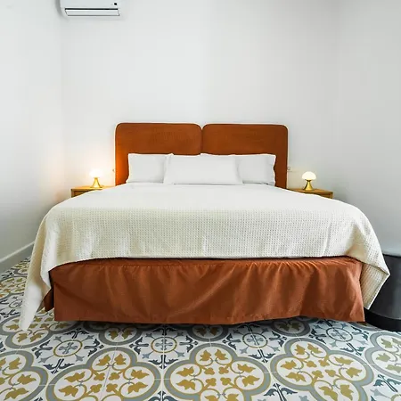 Village Aparthotel *
